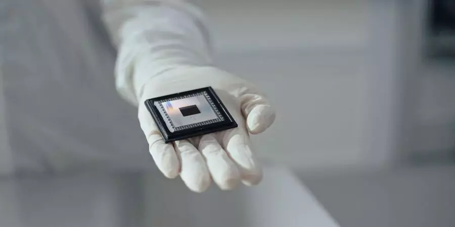 Google Willow quantum chip - Quantum computing breakthrough