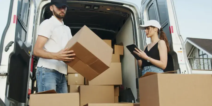 Moving Company Contract Negotiation Guide | Expert Tips 2026