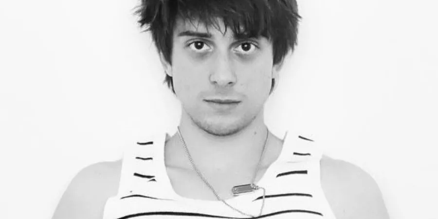 Gabriel Howell Biography